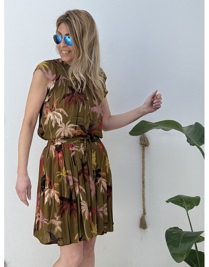Jupe courte fluide Molly Bracken, taille élastique, imprimé tropical, coloris kaki - Référence T2210EE