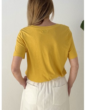 Tee-shirt Molly Bracken lumineux, message PEACE, coloris jaune mangue- Référence : ZT10EE