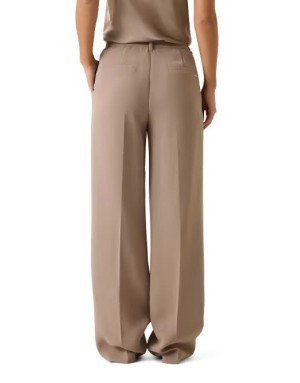 Pantalon tailleur signé Guess d'une élégance irréprochable - Référence : W5YB08