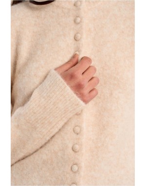 Un gilet d'une douceur enveloppante en maille soyeuse - Référence : BTS01EH