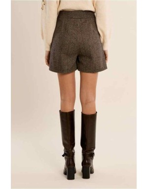 Short taille haute en lainage chiné brun et beige, coupe évasée et aux plis couture — Référence : P1846EH