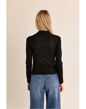 sous-pull fin, seconde peau, disponible en noir et en marron Référence : EF1662EN