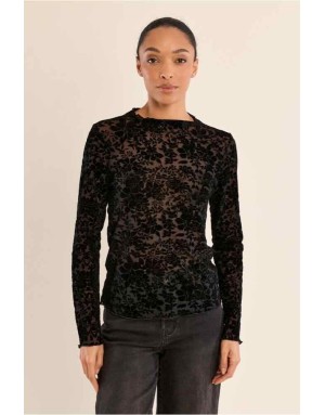 Un top d'exception au motif fleuri texturé en relief — Référence : T1678BEN