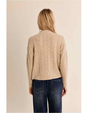 Pull maille ajourée golden beige, rehaussé de fils lurex et de séquins discrets - Référence : T2337EN