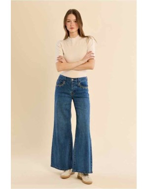 denim large à la coupe boot cut flare, clous argentés sur les poches - Référence : ES191EH