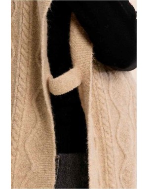 Poncho en maille torsadée beige, Référence : B301EH