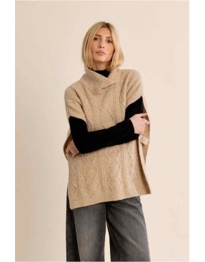 Poncho en maille torsadée beige, Référence : B301EH