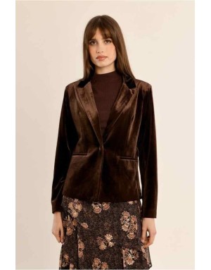 Blazer ajusté en velours ras chocolat, au col tailleur et à la fermeture d'un seul bouton - Référence : T1147CEH