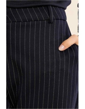Pantalon tailleur droit bleu marine, finement rayé de fils métallisés — Référence : T2289BEN