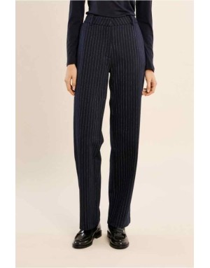 Pantalon tailleur droit bleu marine, finement rayé de fils métallisés — Référence : T2289BEN