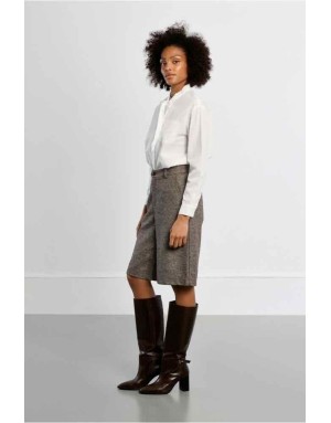 Bermuda taille haute en tweed à chevrons, en laine. Référence : PL333EH